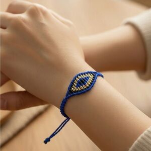 Handmade Knitted Blue evil eye bracelet